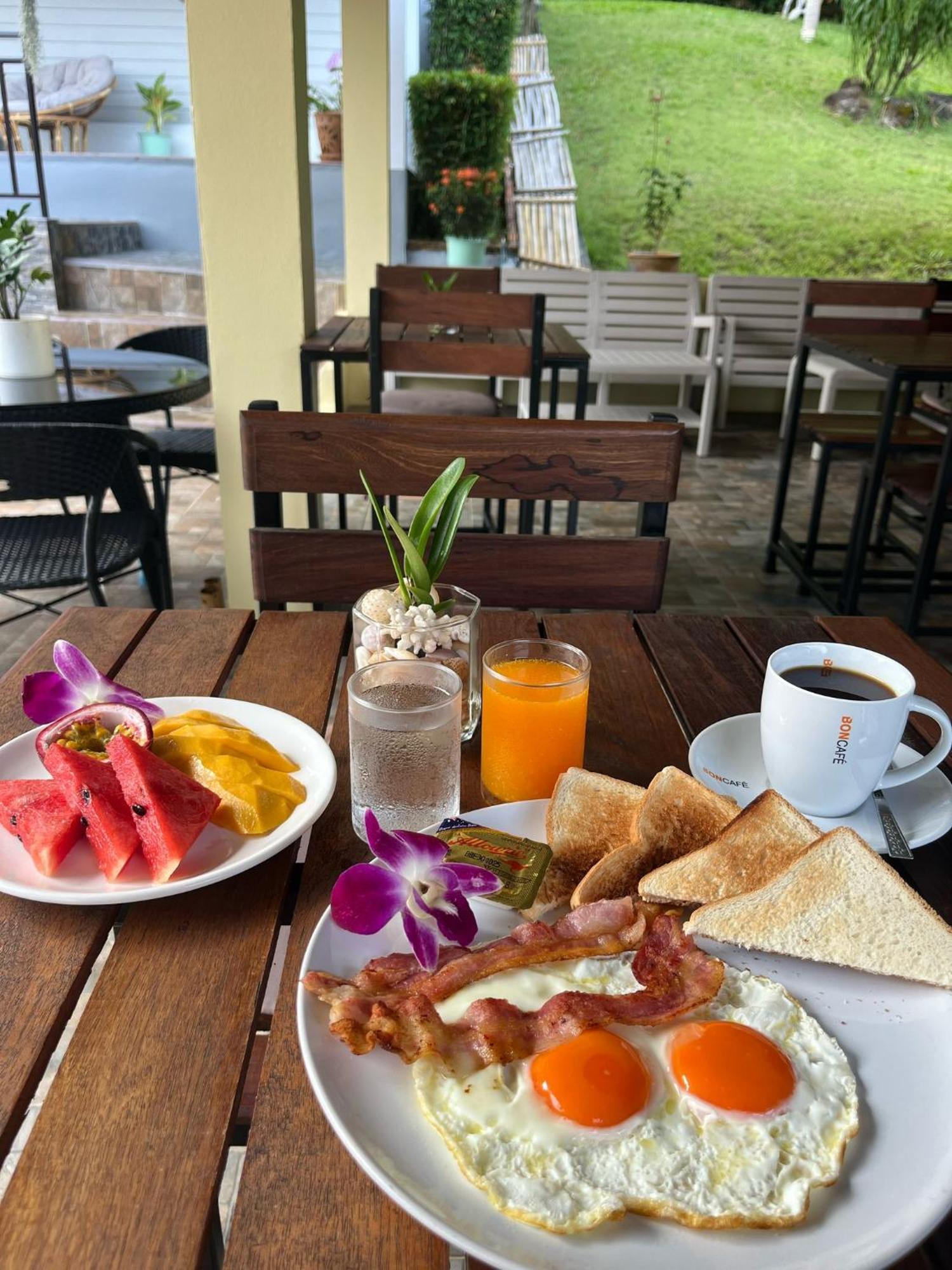 Sawasdee Home Stay Resort & Pool Khao Lak Eksteriør billede